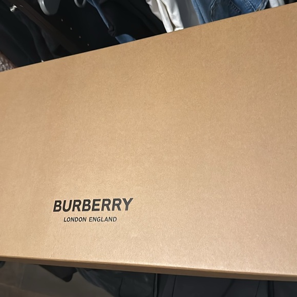 BURBERRY DOLMAN NAVY GRAY KNITTED CHECK KNEE HIGH HEEL SOCK BOOTS - Picture 11 of 11